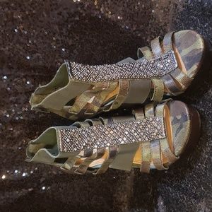 Camo Gianni Binion Platform Heels